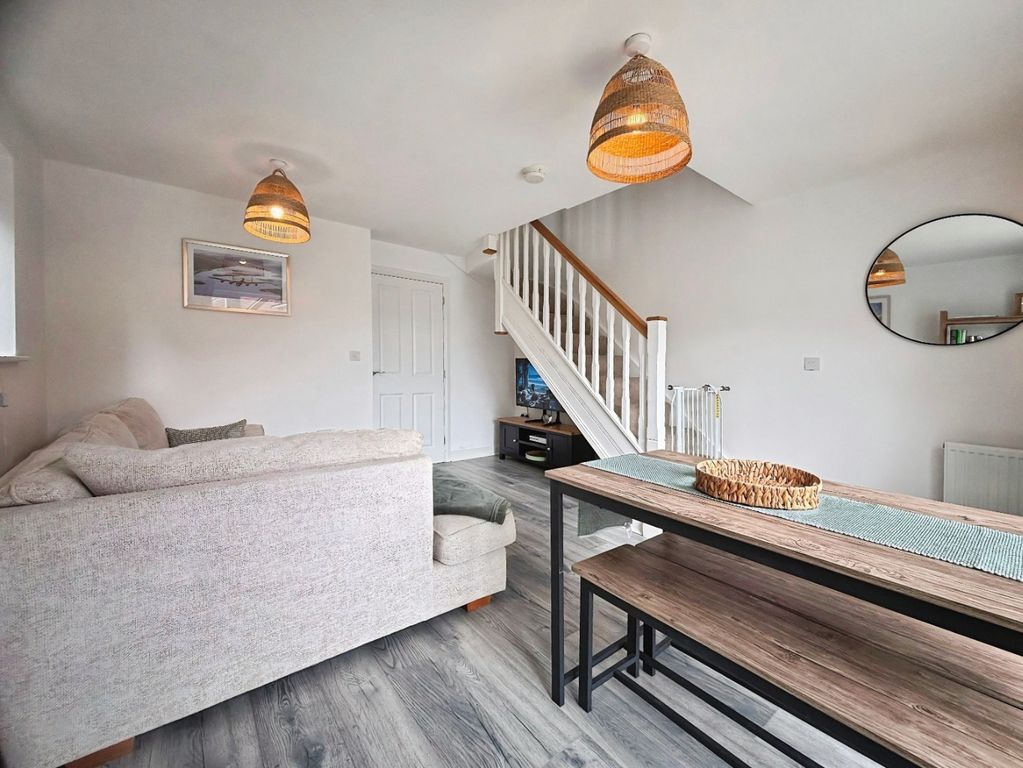 Property photo 3 of 18 5317192