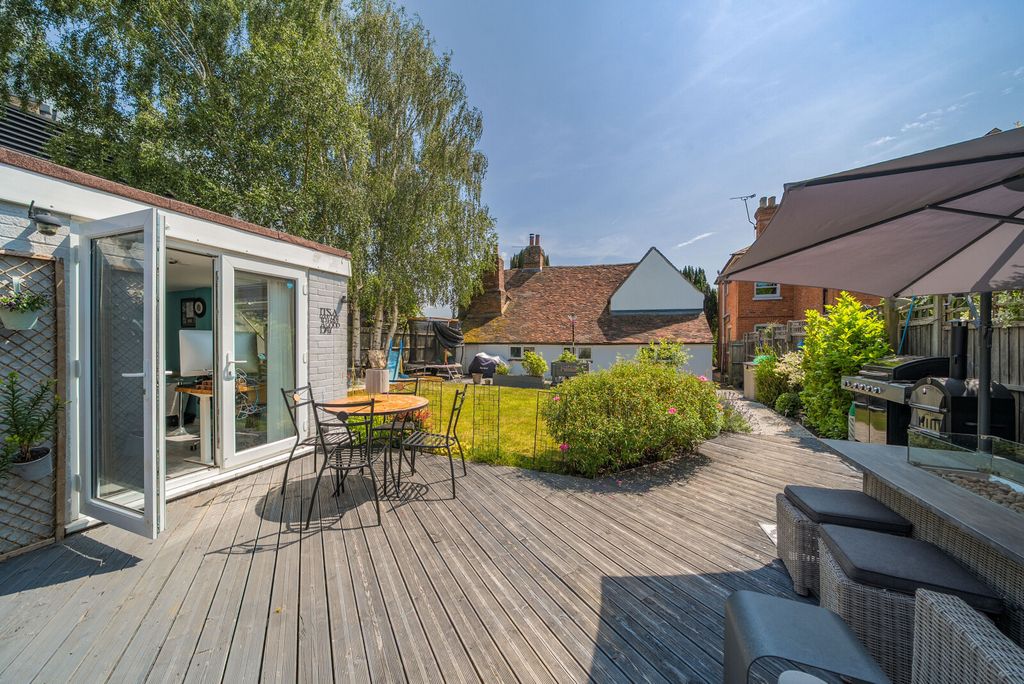 Property photo 2 of 23 1306516-7-684c2F1...