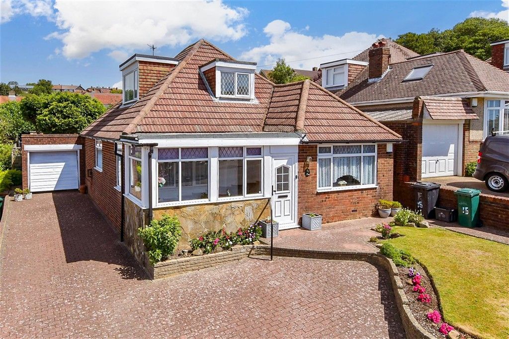 Property photo 1 of 15 External Front