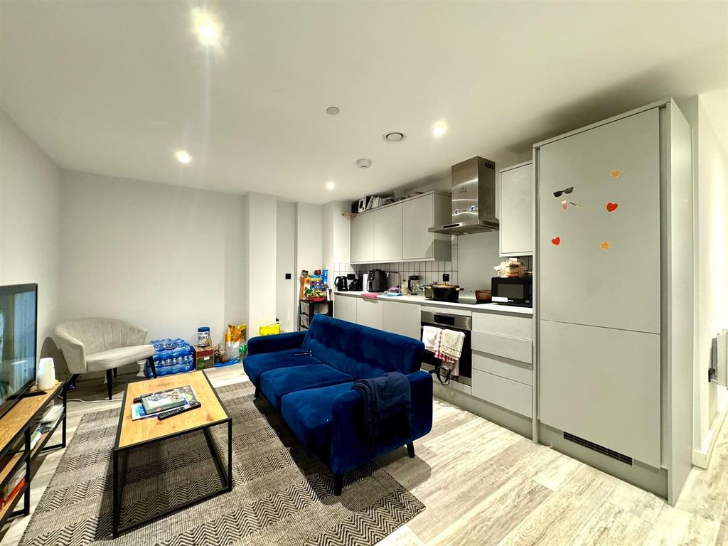Property photo 2 of 19 Kitchen And Lounge Pic 1.Jpeg