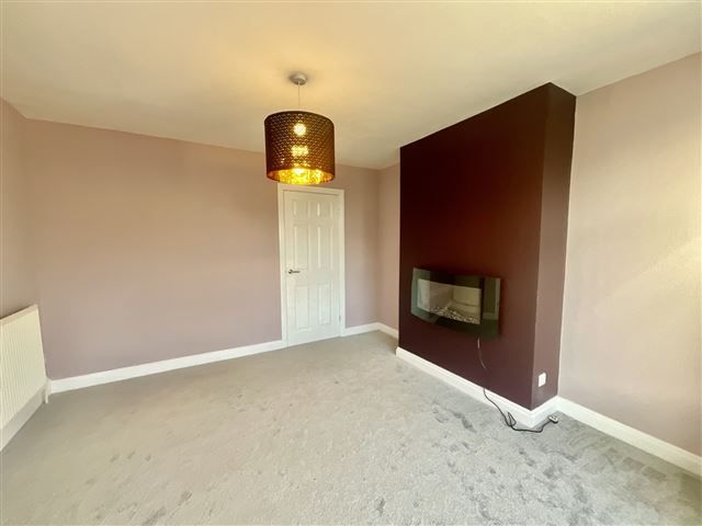 Property photo 2 of 21 Lounge