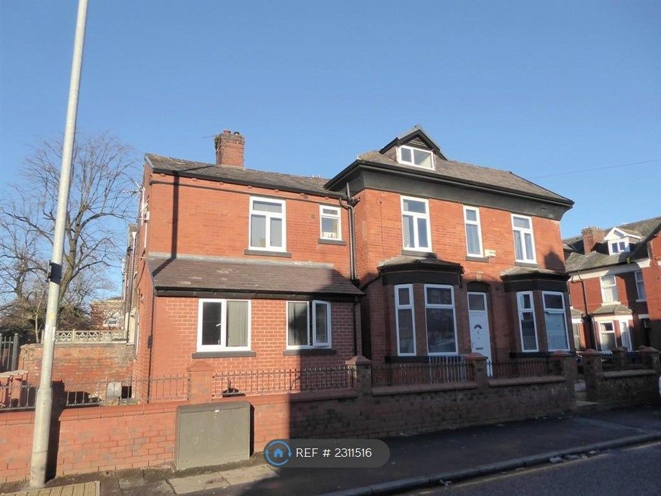 Property photo 2 of 8