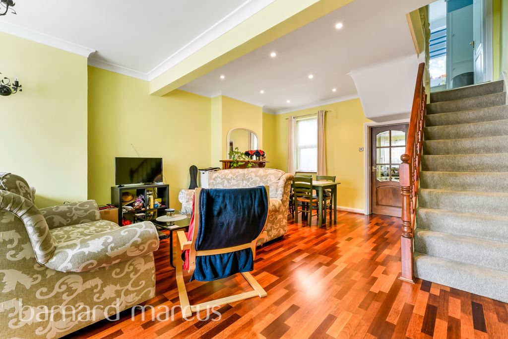 Property photo 3 of 8 Living Room