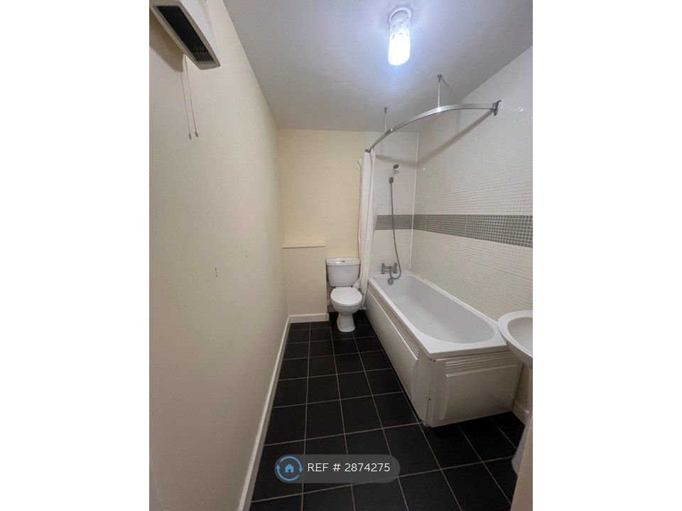 Property photo 1 of 4