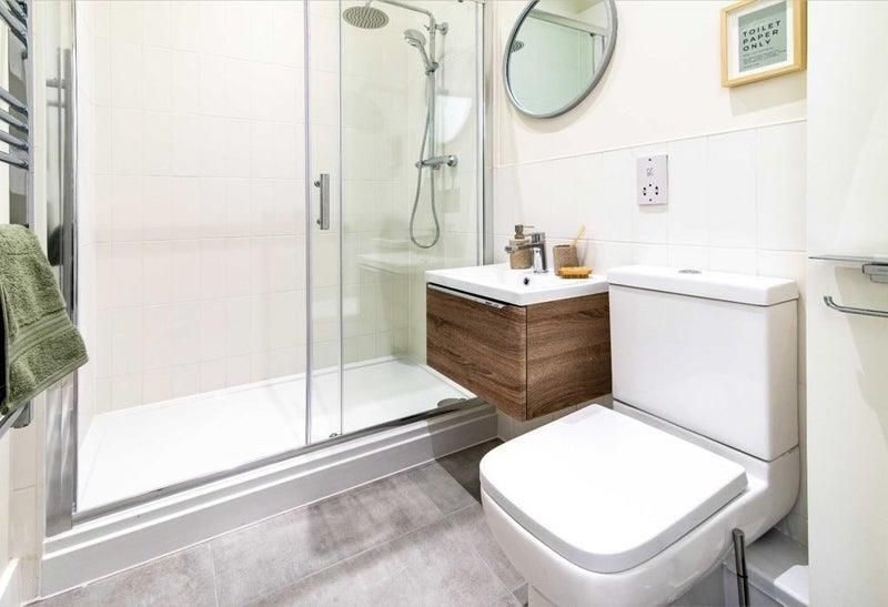 Property photo 2 of 6 Flpt5Plwkeqhis9Tsvu0Tw.Jpg