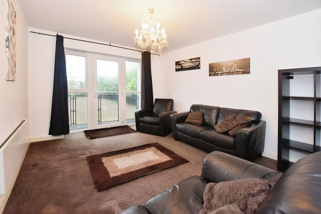 Property photo 3 of 19 Picture No. 26