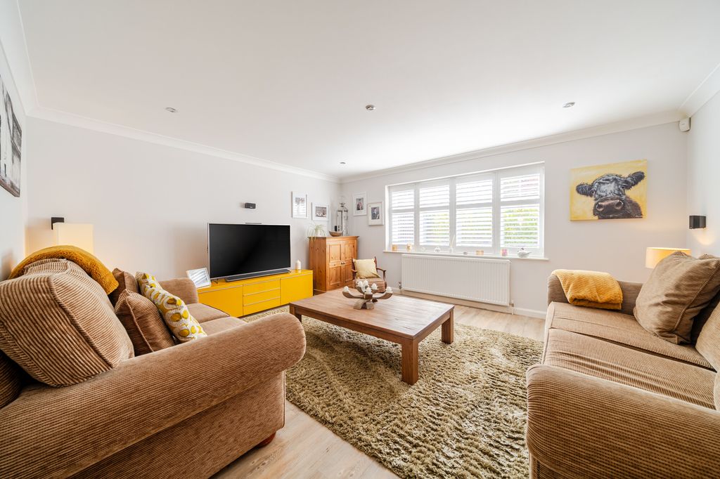 Additional image 6 of 4 bed detached house for saleKings Road, Fleet GU51
