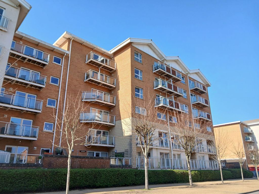 Property photo 1 of 9