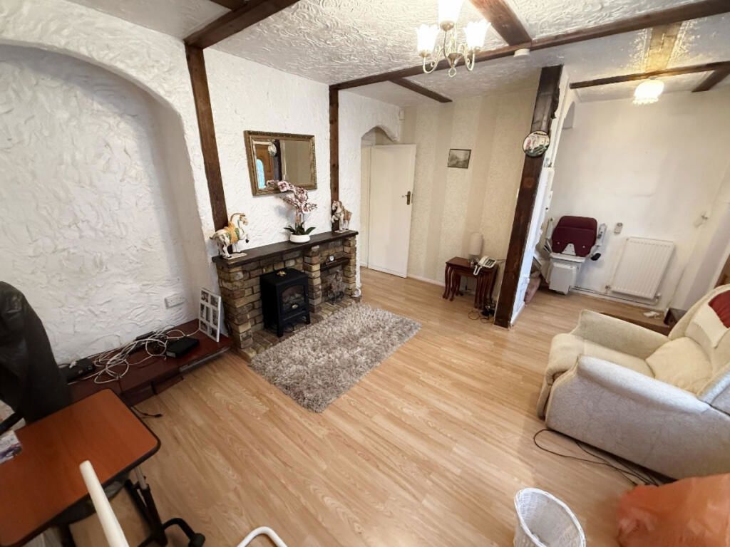 Property photo 3 of 16