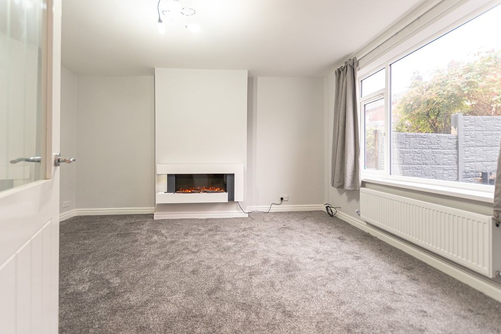 Property photo 3 of 16 Not Specified