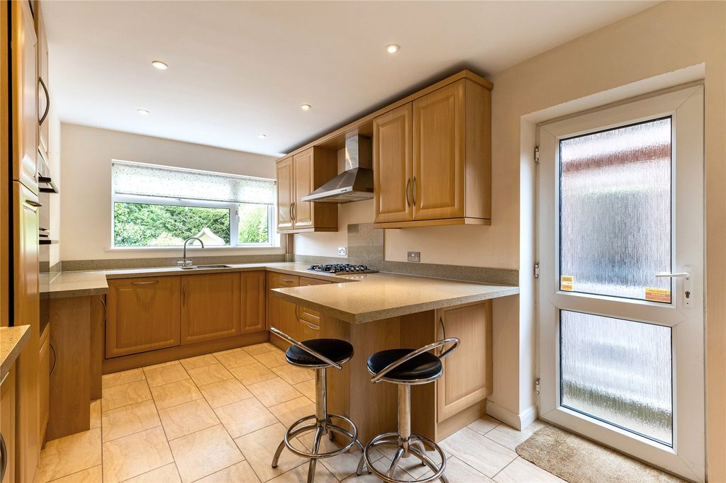 Property photo 2 of 12 Picture No. 03