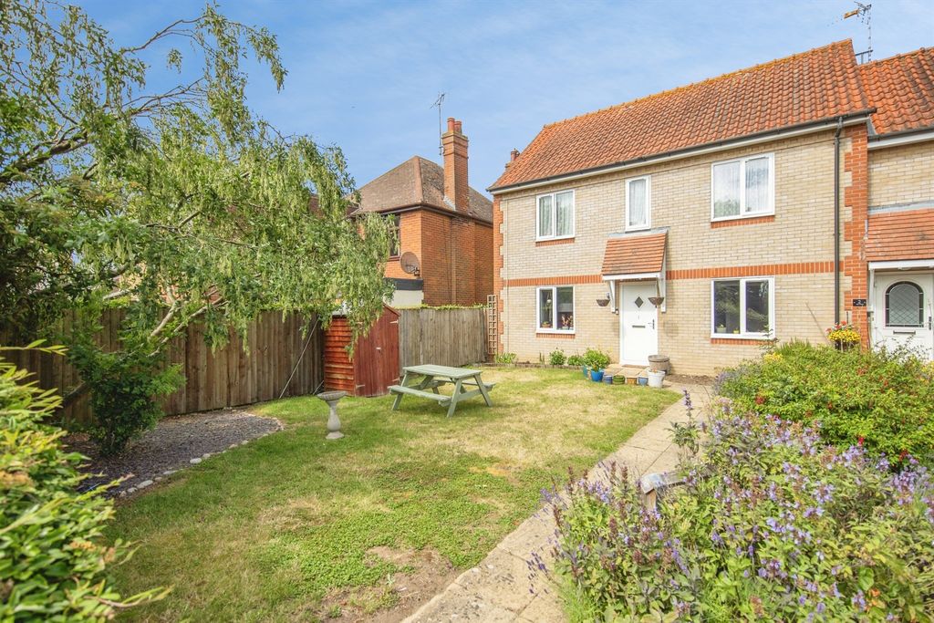 Property photo 1 of 13