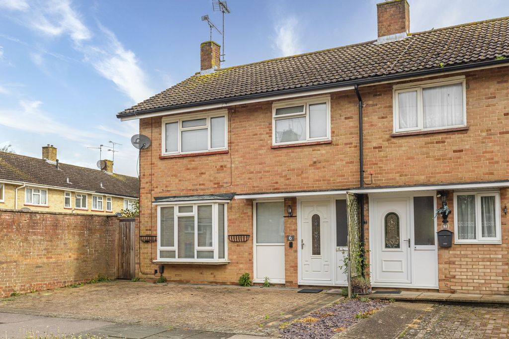 Property photo 1 of 12