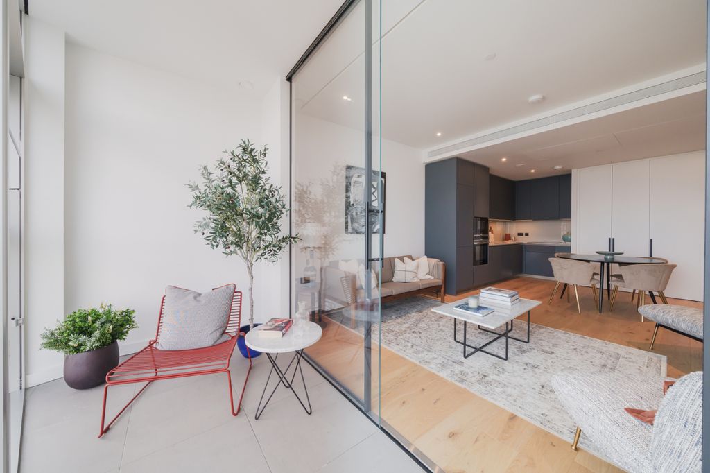 Property photo 3 of 21 Pmp09695.Jpg