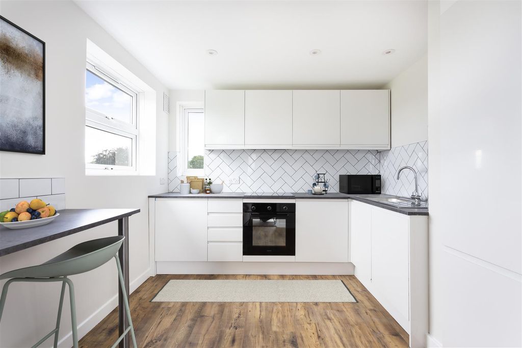 Property photo 2 of 10 Helliwell &amp; Co.