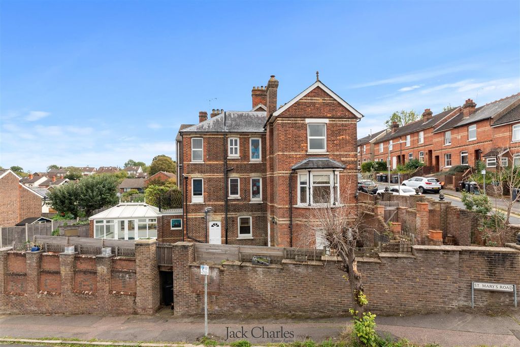 Property photo 1 of 28 7 Baltic Road-52.Jpg