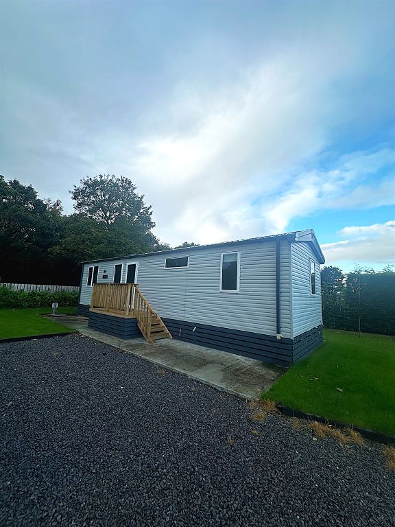 Property photo 1 of 1