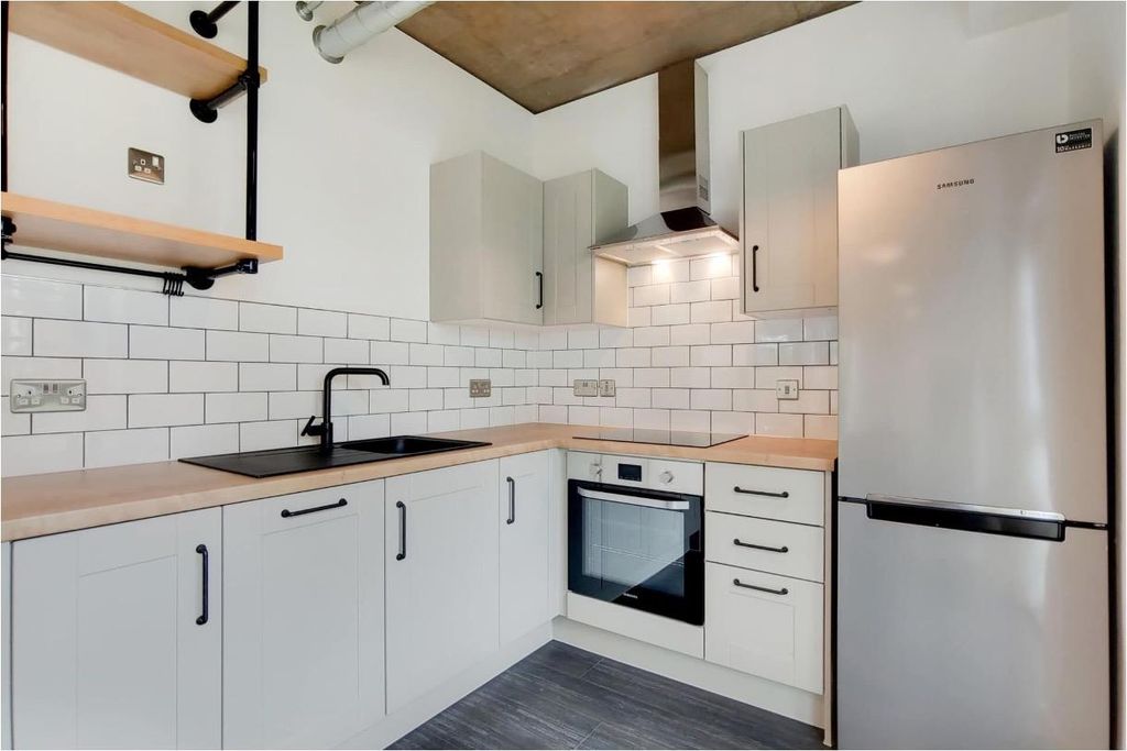 Property photo 2 of 13 2.Jpg