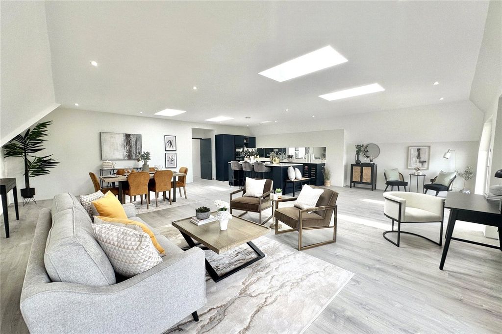 Property photo 1 of 14 Open Plan Living