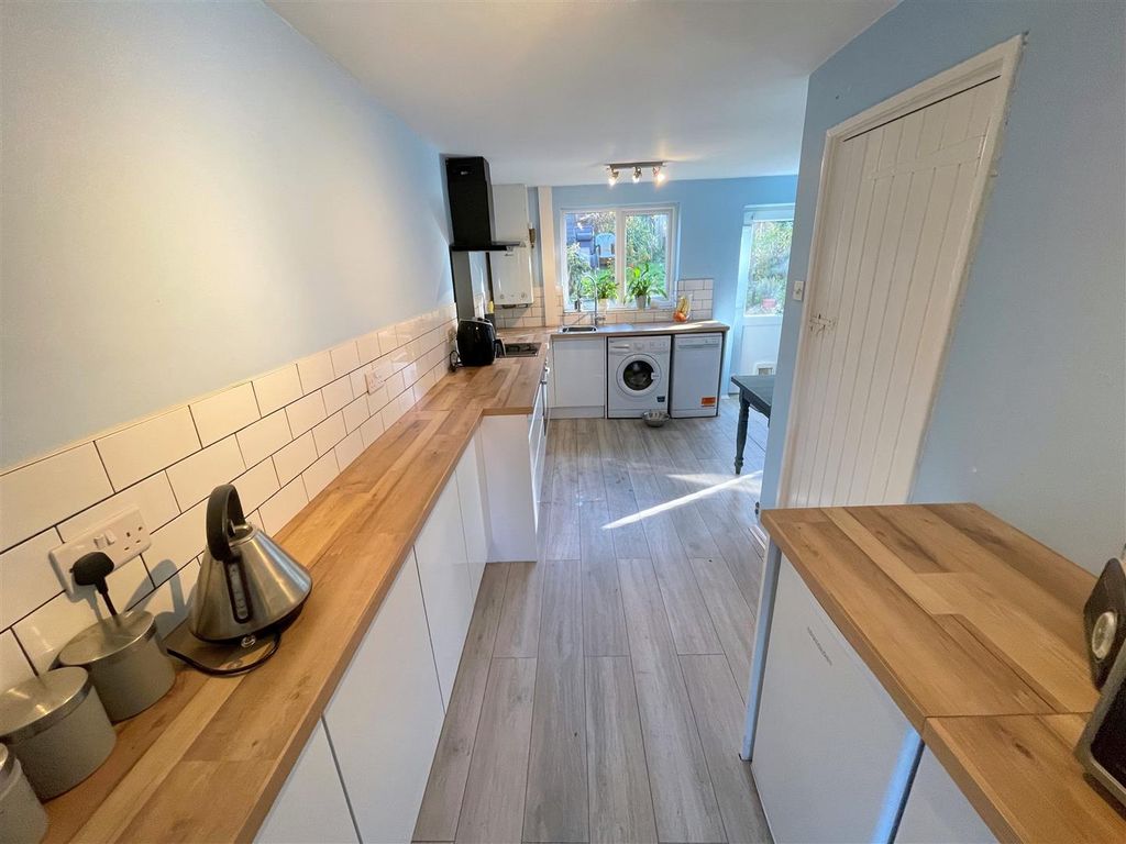 Property photo 3 of 16 3.Jpg