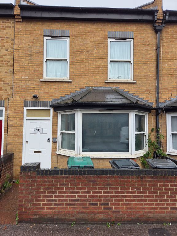 Property photo 1 of 8