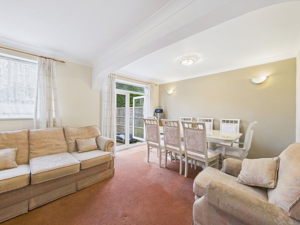 Property photo 2 of 14 Picture No. 19