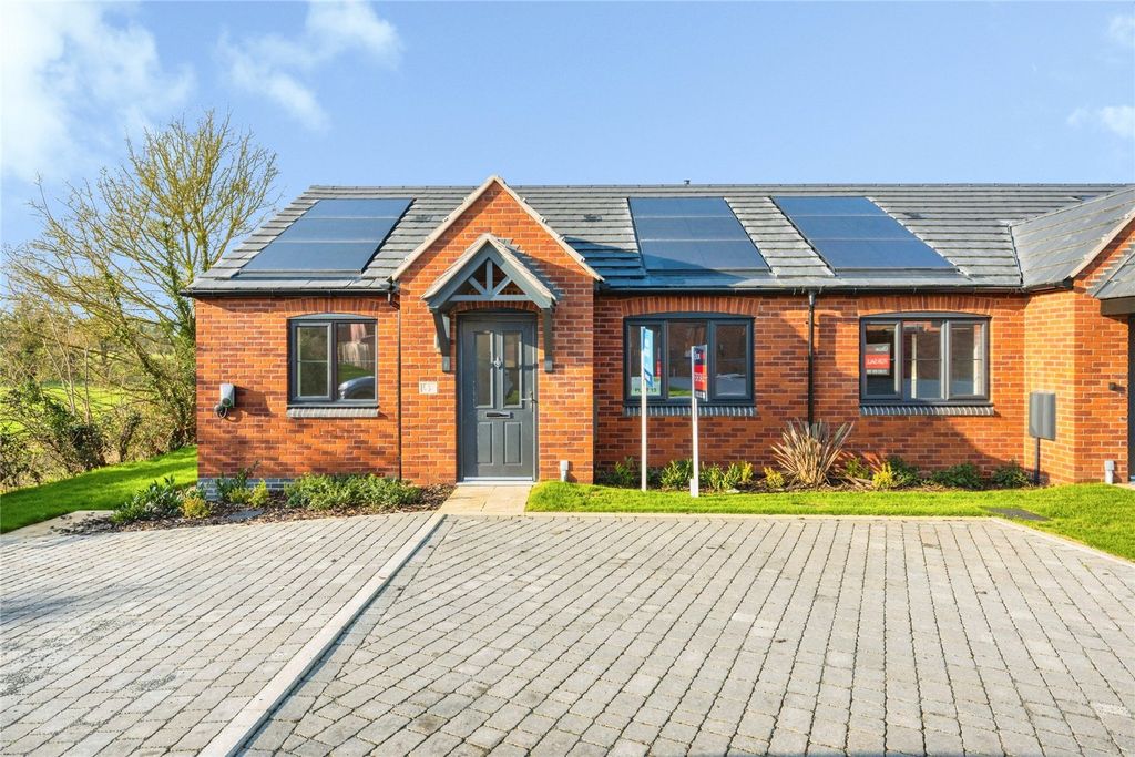 Property photo 2 of 6 Picture No. 11