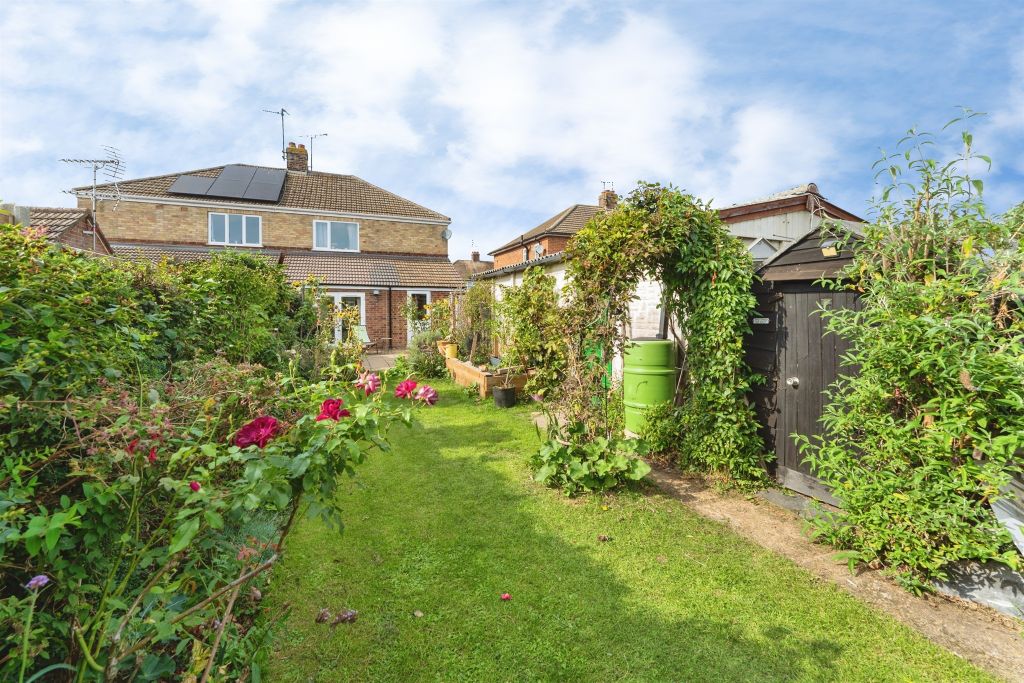 Property photo 2 of 18