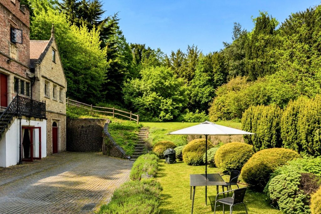 Property photo 1 of 38 Picture No. 58
