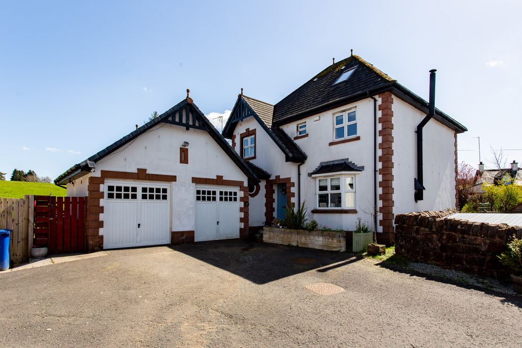 Property photo 1 of 41 Primary Property Image