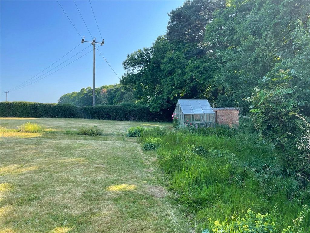 Property photo 2 of 12 Picture No. 05