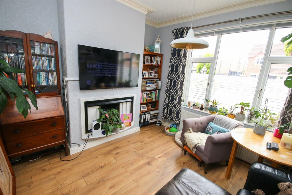 Property photo 3 of 19 Img_4368.Jpg