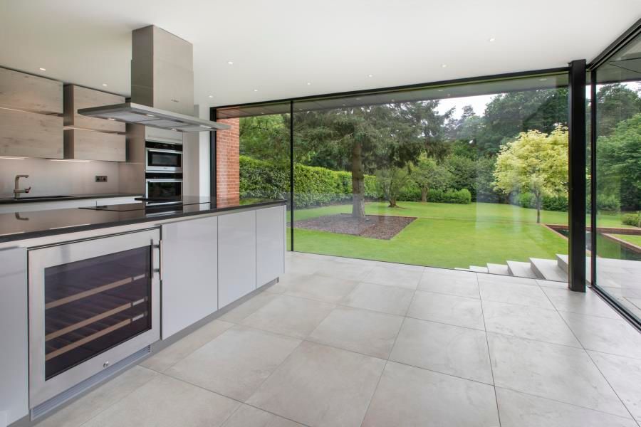 Property photo 2 of 9