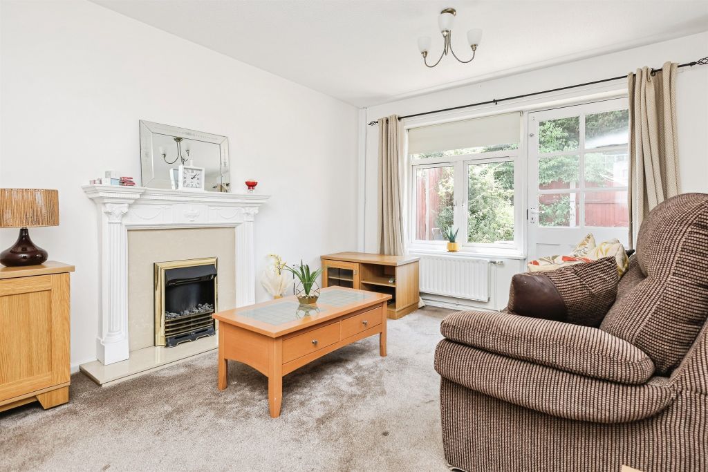 Property photo 2 of 13