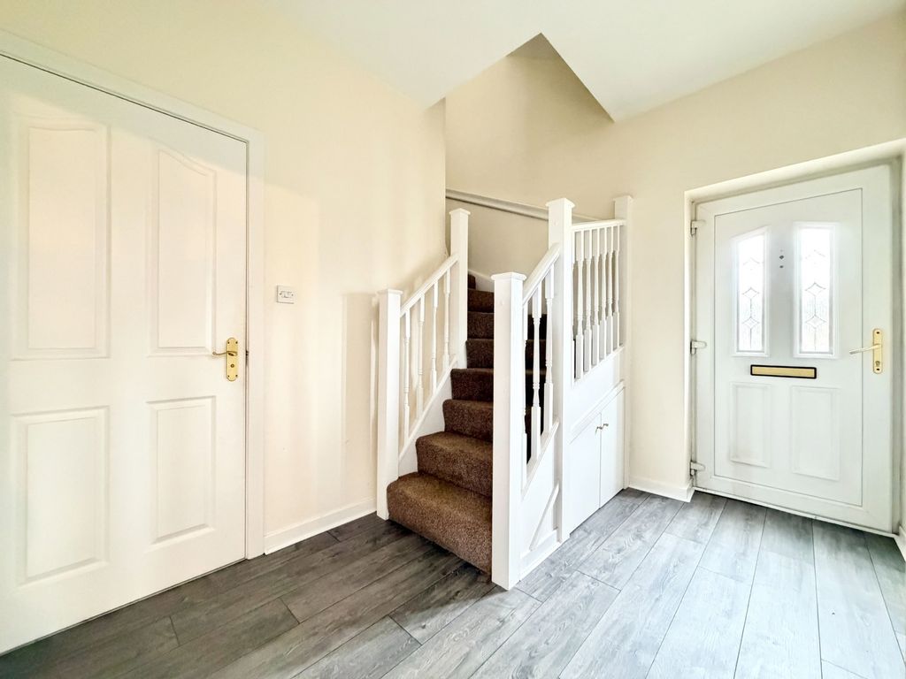 Additional image 11 of 2 bed terraced house for saleBroadside Court, Denny FK6