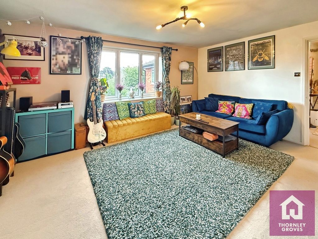 Property photo 1 of 12 Pbox-Img.Jpg