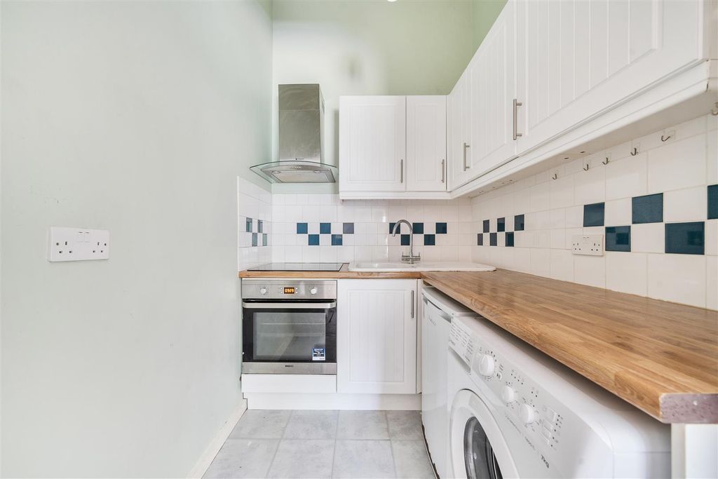 Property photo 3 of 13 1467328 (9).Jpg