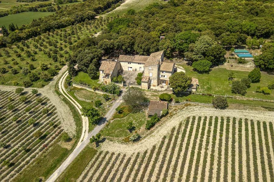 Property photo 2 of 28