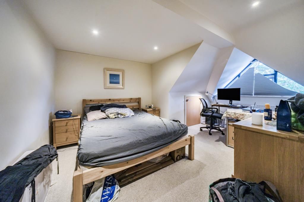 Property photo 3 of 14 Bedroom