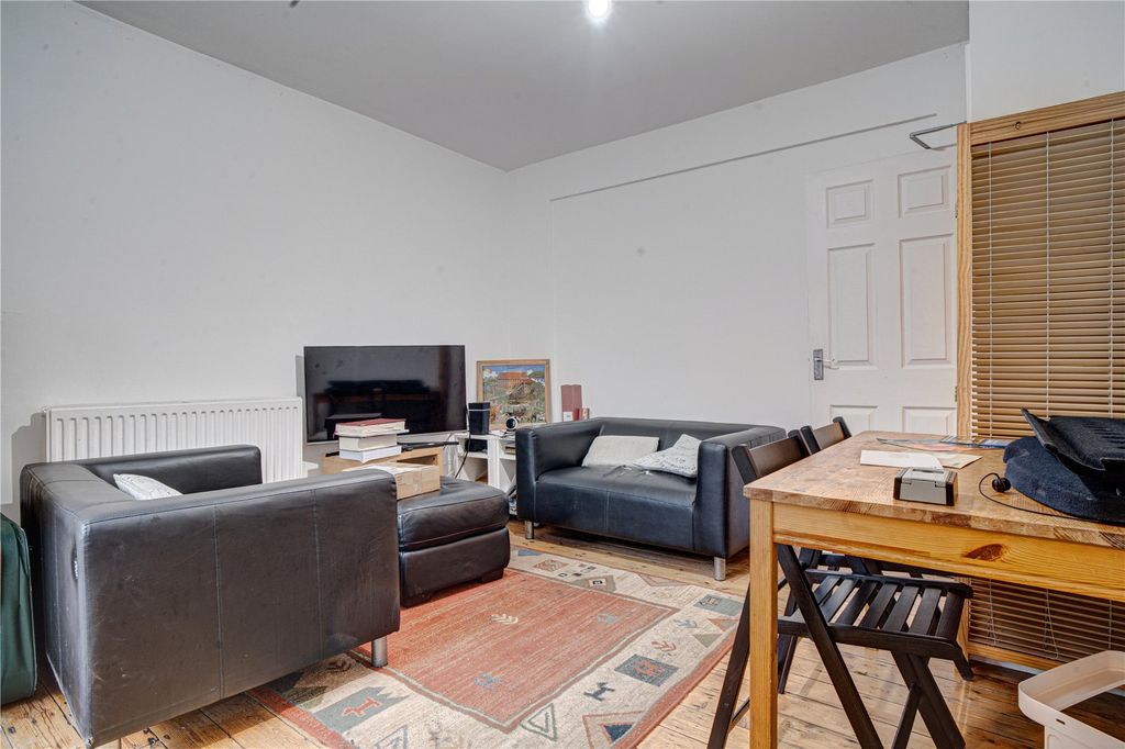 Property photo 2 of 6 Picture No. 02