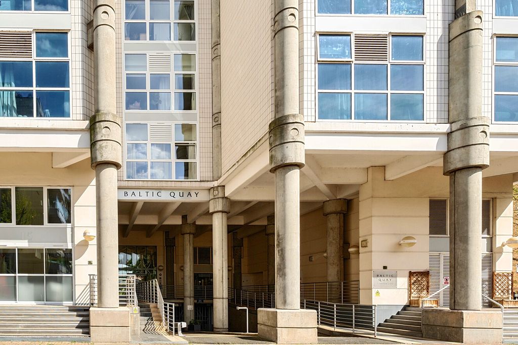 Property photo 1 of 12 1436844-2-69d90Fe...