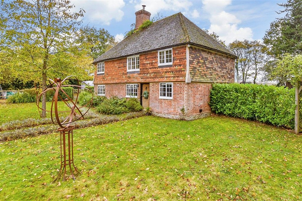 Property photo 2 of 16 External (Web)