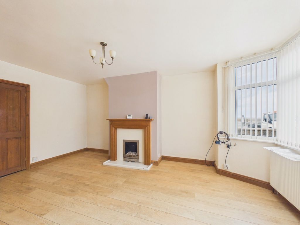 Property photo 3 of 17 5247657