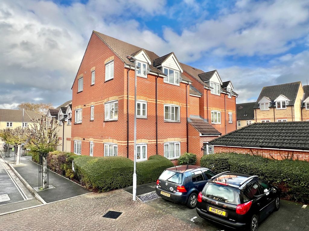 Property photo 1 of 15