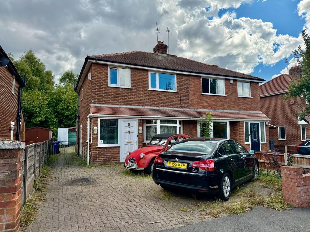 Property photo 1 of 22