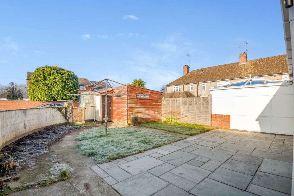 Property photo 3 of 21