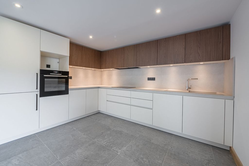 Property photo 2 of 9 Morzine Chalet For S