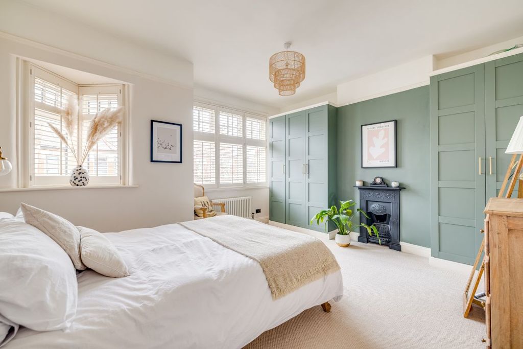 Property photo 3 of 29