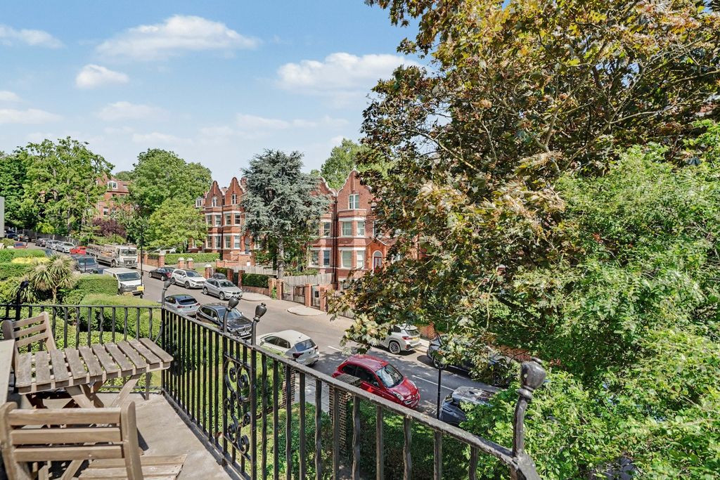Property photo 3 of 8 5133833