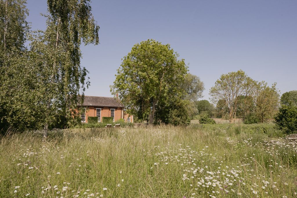 Property photo 1 of 36 291899 - Chapel House, Earl Soham-11.Jpg